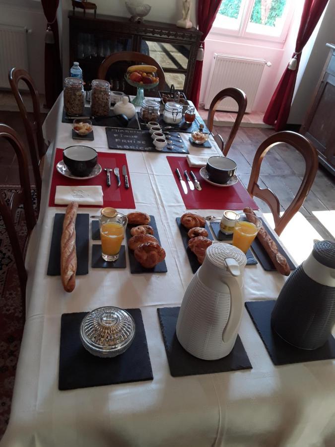 Bertric-Burée Le Moulin A Vent B&B 외부 사진